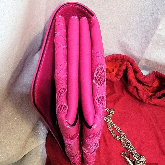 Rare VALENTINO Napa Lace Girello Flap Bag in Fuschia - Picture 6 of 16